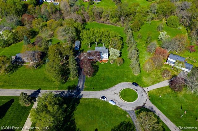 6541 Springfield Lane, Clarkston, MI 48346