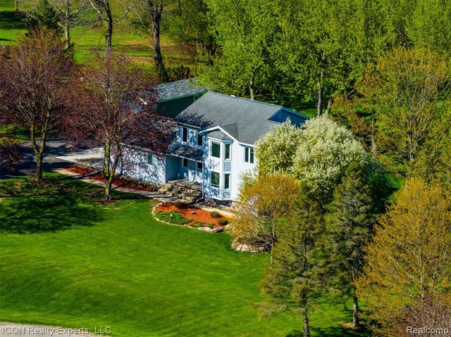 6541 Springfield Lane, Clarkston, MI 48346