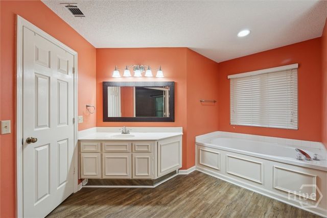 121 Summer Winds Drive, Savannah, GA 31410