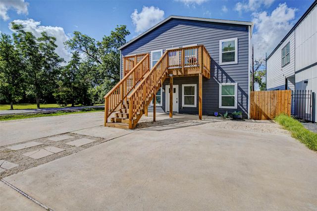 4014 Dreyfus Street B, Houston, TX 77021