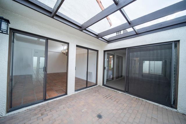 20 San Sebastian Drive, Rancho Mirage, CA 92270