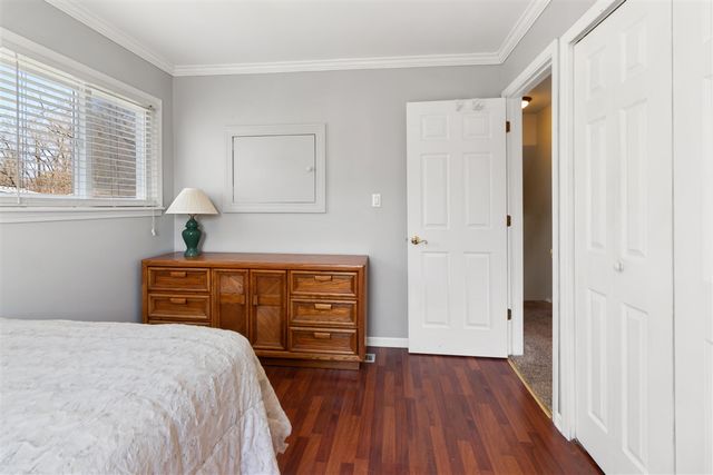 33112 Lynx Court, Westland, MI 48185