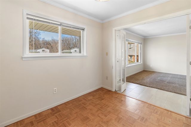 33112 Lynx Court, Westland, MI 48185