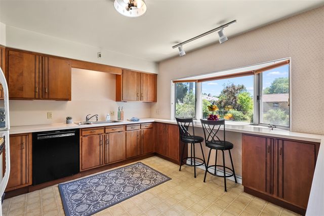5229 Bronson Boulevard, Portage, MI 49024