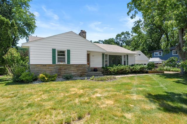 5229 Bronson Boulevard, Portage, MI 49024