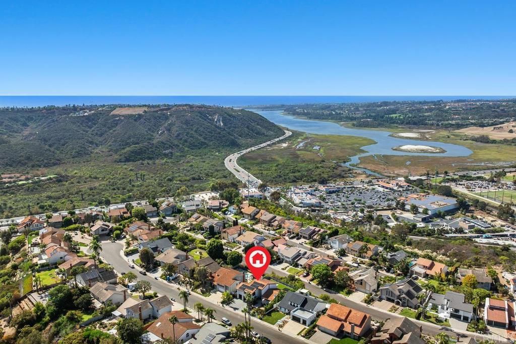 2016 Pintoresco Ct, Carlsbad, CA 92009 — photo 4