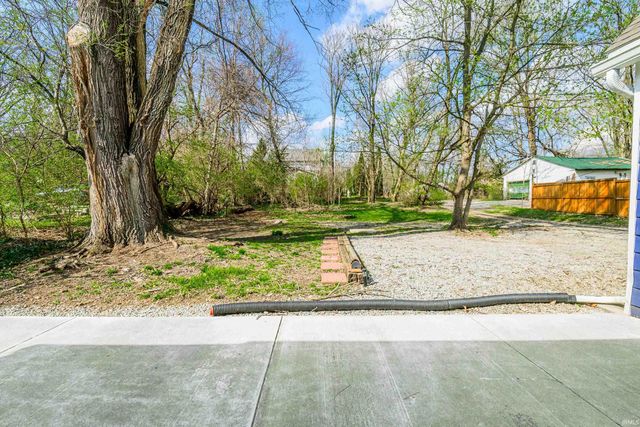 1020 W 7th Street, Bloomington, IN 47404