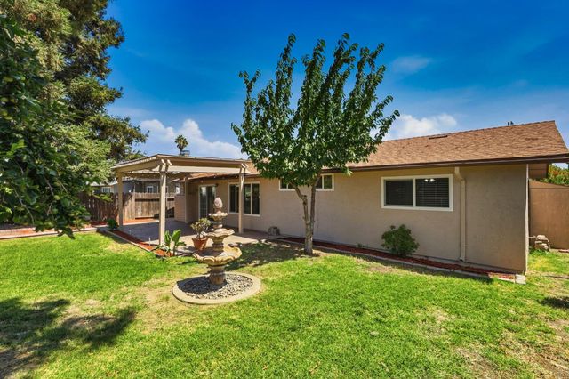 8537 San Pasqual Way, Stockton, CA 95210