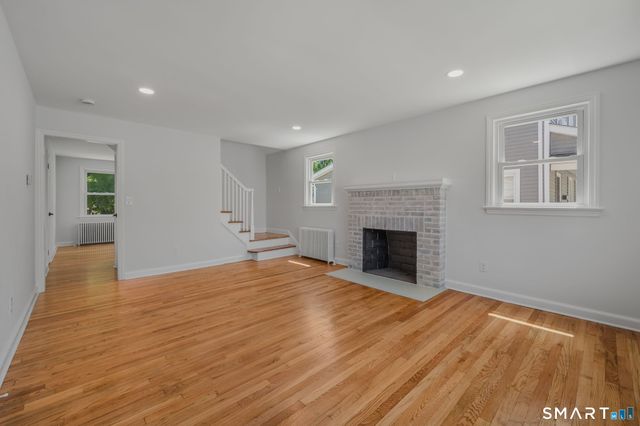 85 Ledyard Street, New London, CT 06320