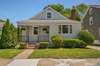 85 Ledyard Street, New London, CT 06320