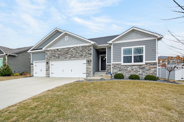16886 Airline Drive, Clive, IA 50325