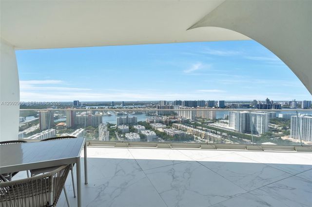 16901 Collins Avenue 3203, Sunny Isles Beach, FL 33160