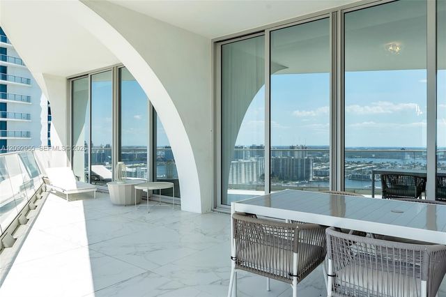 16901 Collins Avenue 3203, Sunny Isles Beach, FL 33160