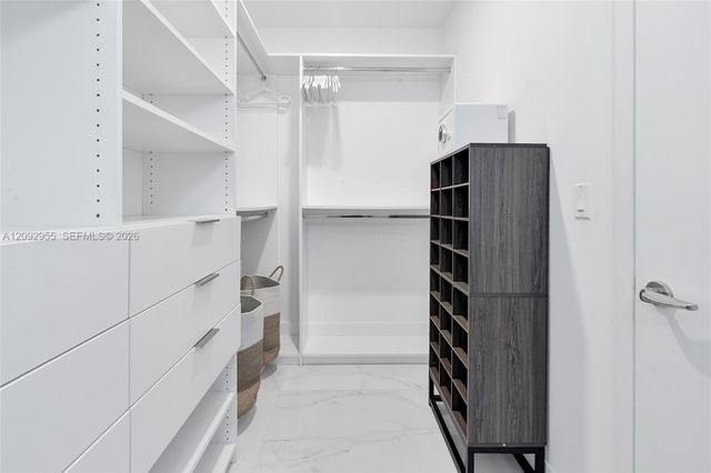 16901 Collins Avenue 3203, Sunny Isles Beach, FL 33160