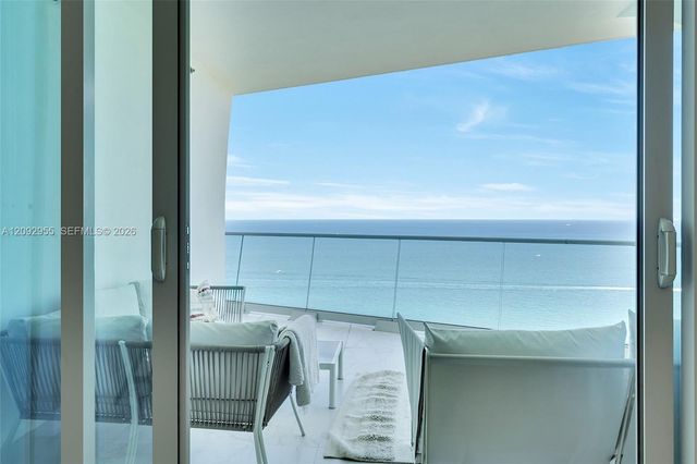 16901 Collins Avenue 3203, Sunny Isles Beach, FL 33160