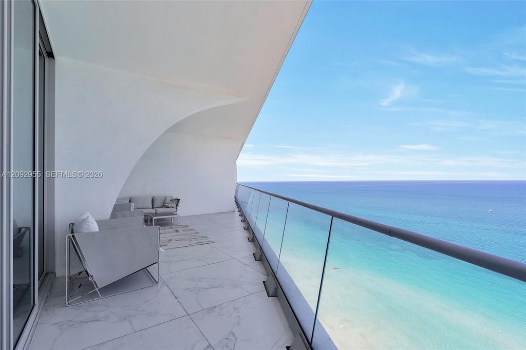 16901 Collins Avenue 3203, Sunny Isles Beach, FL 33160