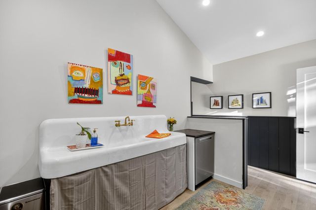 22080 Fiddletown Rd, Volcano, CA 95689