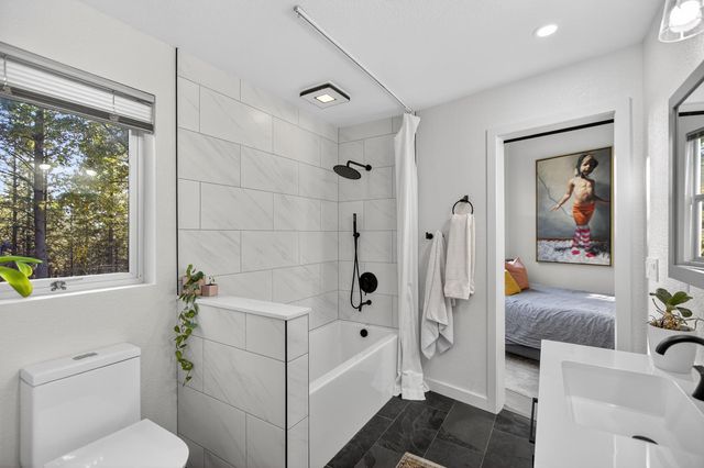 22080 Fiddletown Rd, Volcano, CA 95689