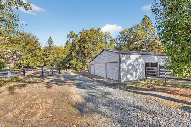22080 Fiddletown Rd, Volcano, CA 95689