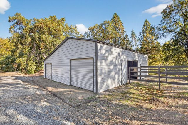 22080 Fiddletown Rd, Volcano, CA 95689