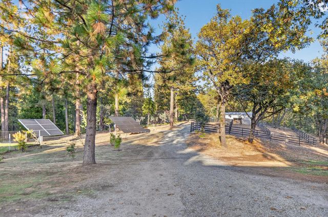 22080 Fiddletown Rd, Volcano, CA 95689