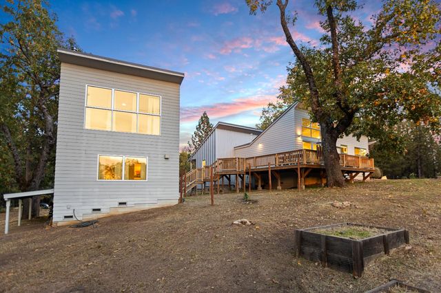 22080 Fiddletown Rd, Volcano, CA 95689