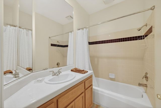 1160 Cobble Fields Ct, Folsom, CA 95630