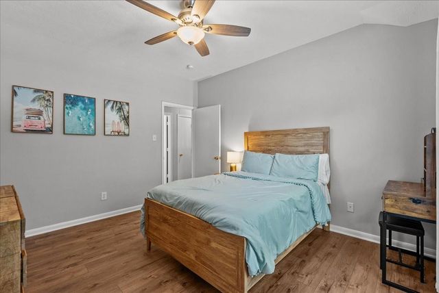 926 Mystic Village Lane, Seabrook, TX 77586