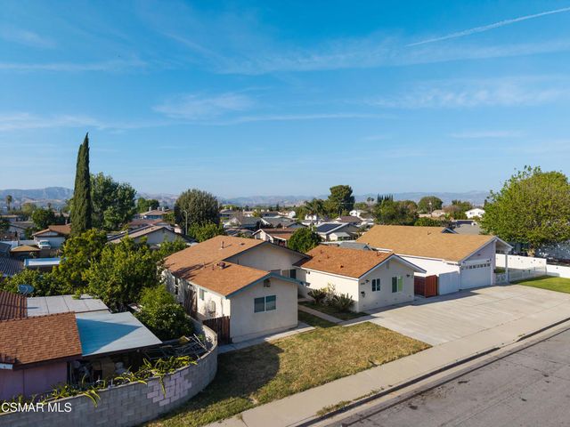 2345 Bryson Place, Simi Valley, CA 93065