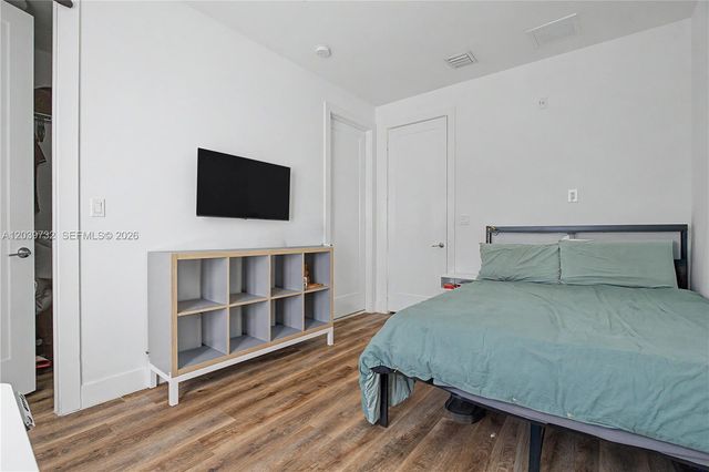 10260 NW 63rd Ter 203, Miami, FL 33178