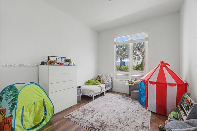 10260 NW 63rd Ter 203, Miami, FL 33178