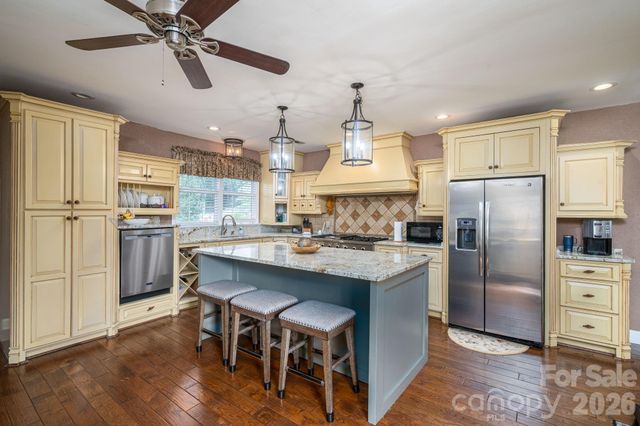 4609 Old Mill Road, Gastonia, NC 28056