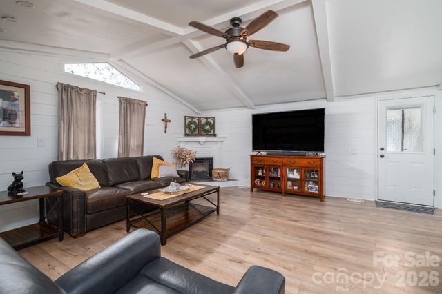4609 Old Mill Road, Gastonia, NC 28056
