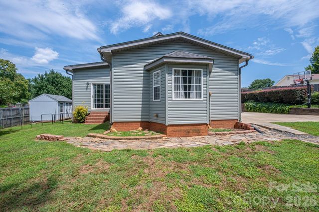 4609 Old Mill Road, Gastonia, NC 28056