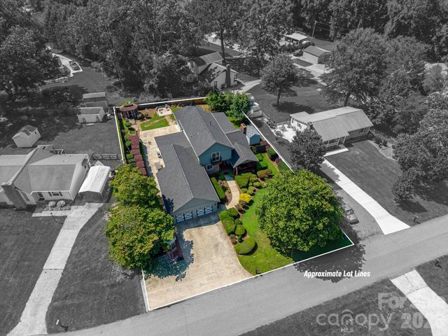 4609 Old Mill Road, Gastonia, NC 28056