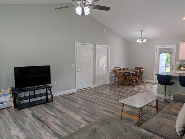161 Panther Valley Road, Crossville, TN 38555
