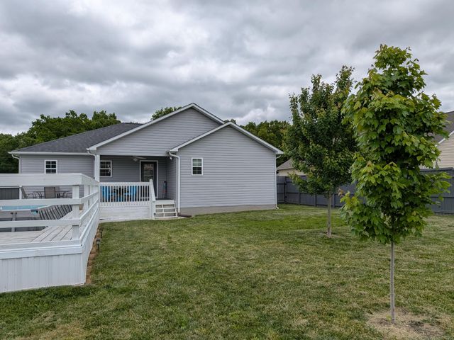 161 Panther Valley Road, Crossville, TN 38555