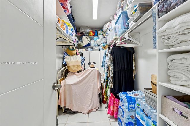 1601 S Ocean Dr 305, Hollywood, FL 33019