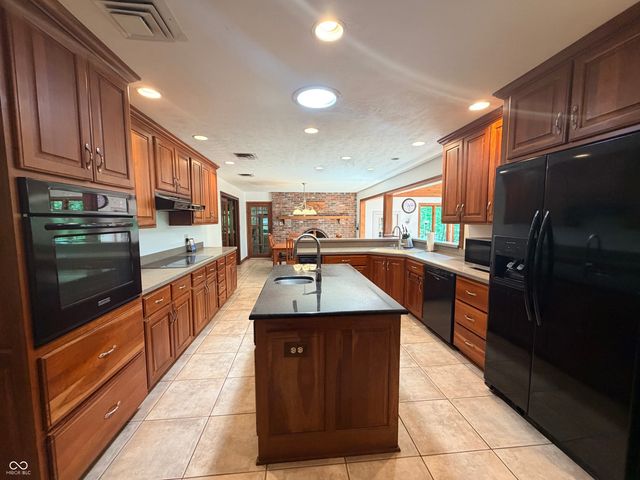 3401 E Loretta Drive, Indianapolis, IN 46227