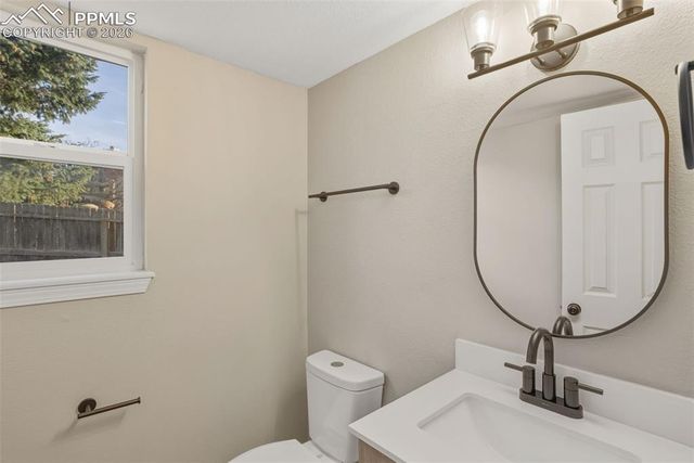 8735 CHAPEL SQUARE Court, Colorado Springs, CO 80920