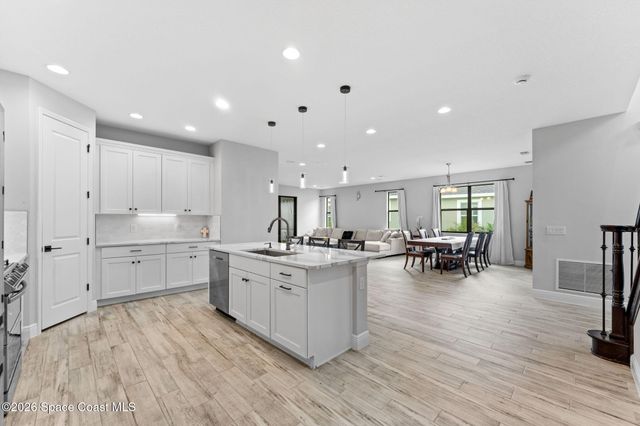 8674 Catalissa Avenue, Melbourne, FL 32940