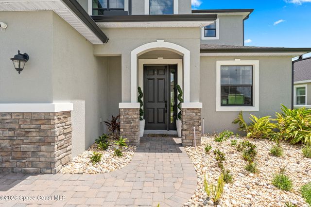 8674 Catalissa Avenue, Melbourne, FL 32940