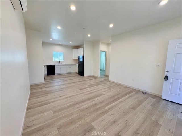 4585 Hawthorne C, Montclair, CA 91763
