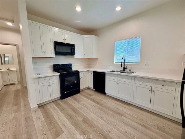 4585 Hawthorne C, Montclair, CA 91763