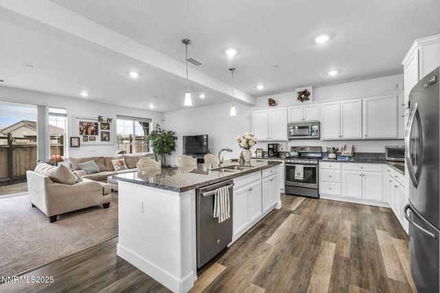1248 Cinch Trail 3, Gardnerville, NV 89410