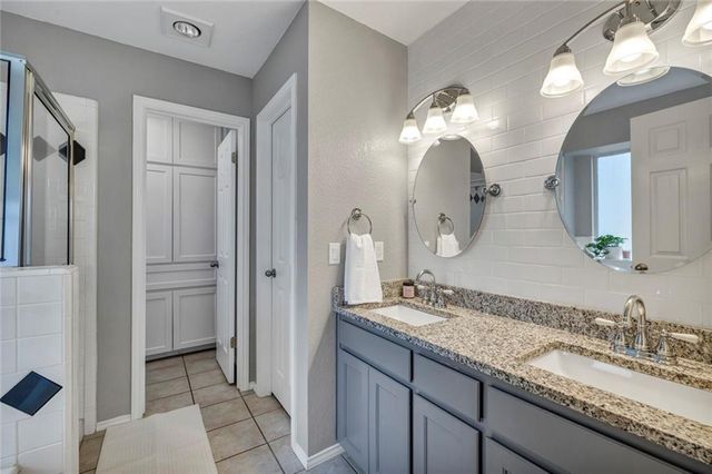 1808 Sylvia LN, Round Rock, TX 78681