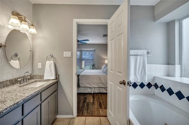 1808 Sylvia LN, Round Rock, TX 78681