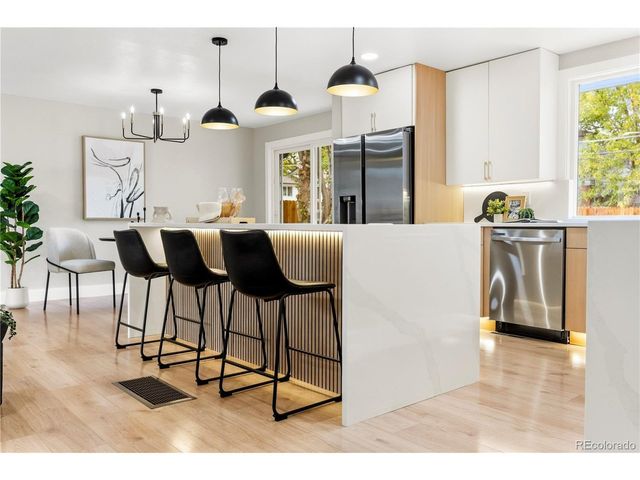 963 E 7th Ave, Broomfield, CO 80020