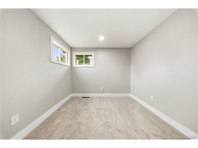 963 E 7th Ave, Broomfield, CO 80020