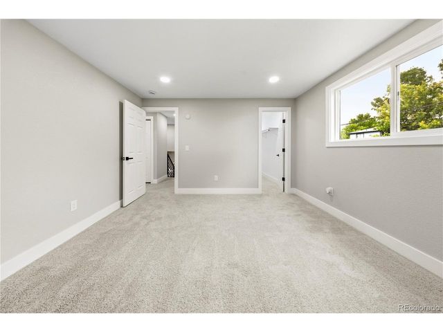 963 E 7th Ave, Broomfield, CO 80020